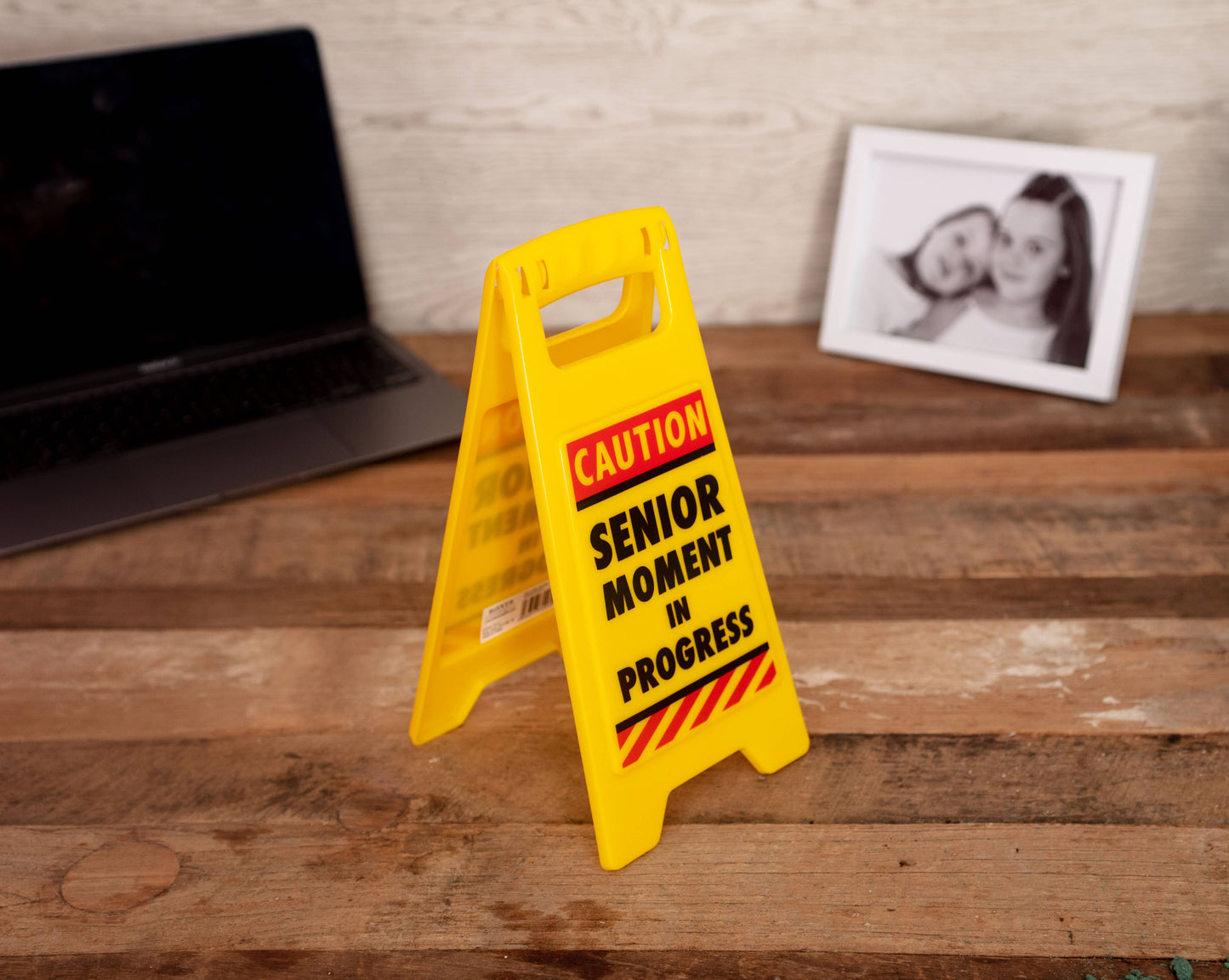 Senior Moment Desk Warning Sign - Joke/Novelty Gifts